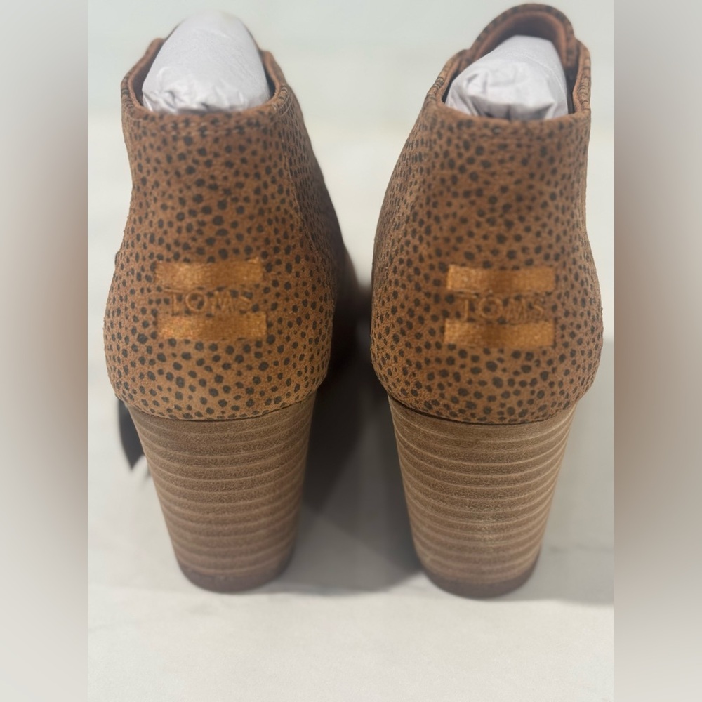 Toms Brown Wedges - Picture 6 of 11